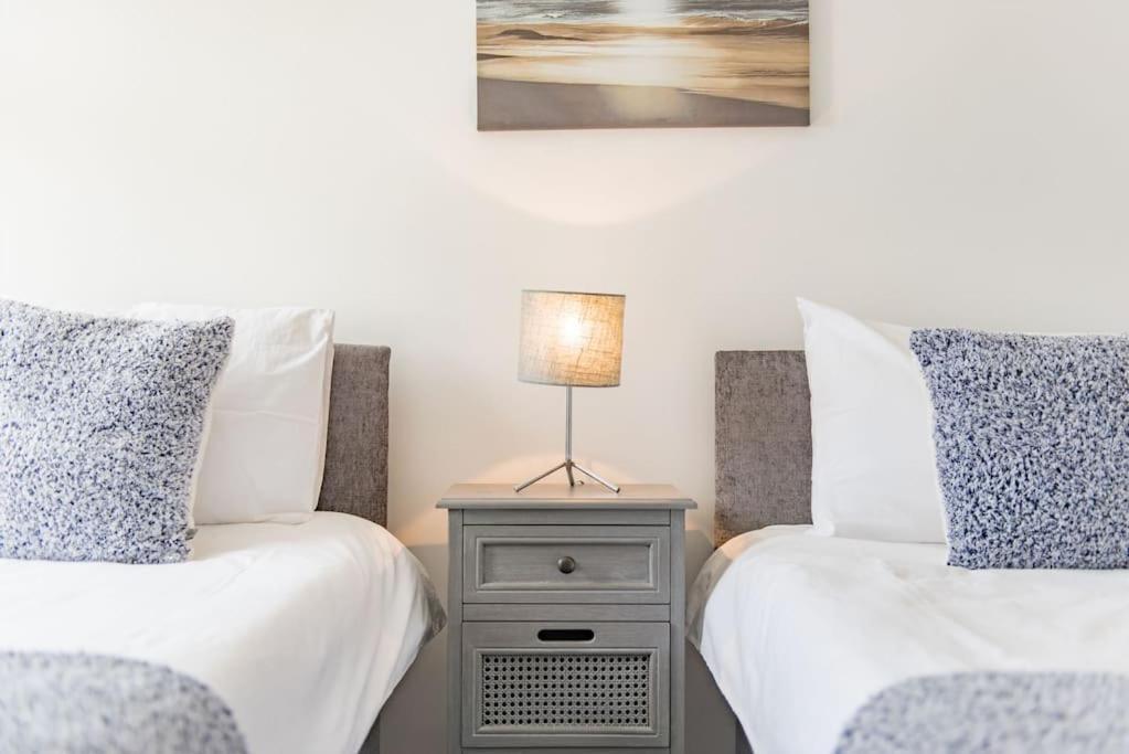 Stone's Throw Holiday home Deal